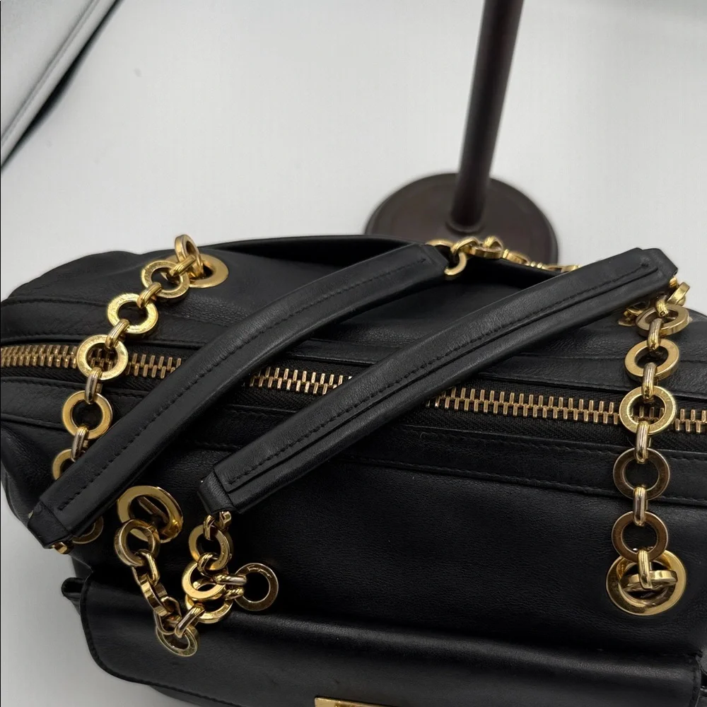 Salvatore Ferragamo Gancini Black Leather Shoulder Bag - Picture 14 of 14